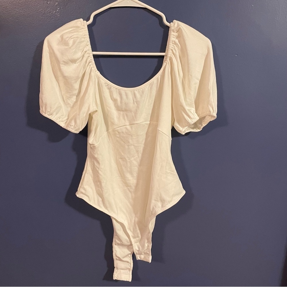 PUFFY SLEEVE BODYSUIT - Picture 5 of 5